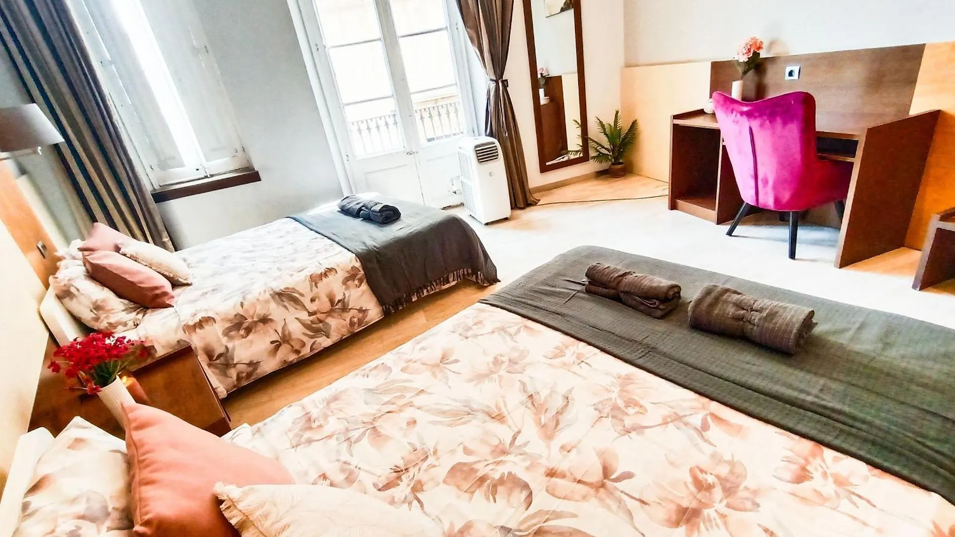 Bcn Private Rooms - Catalunya Barcelona 0*,